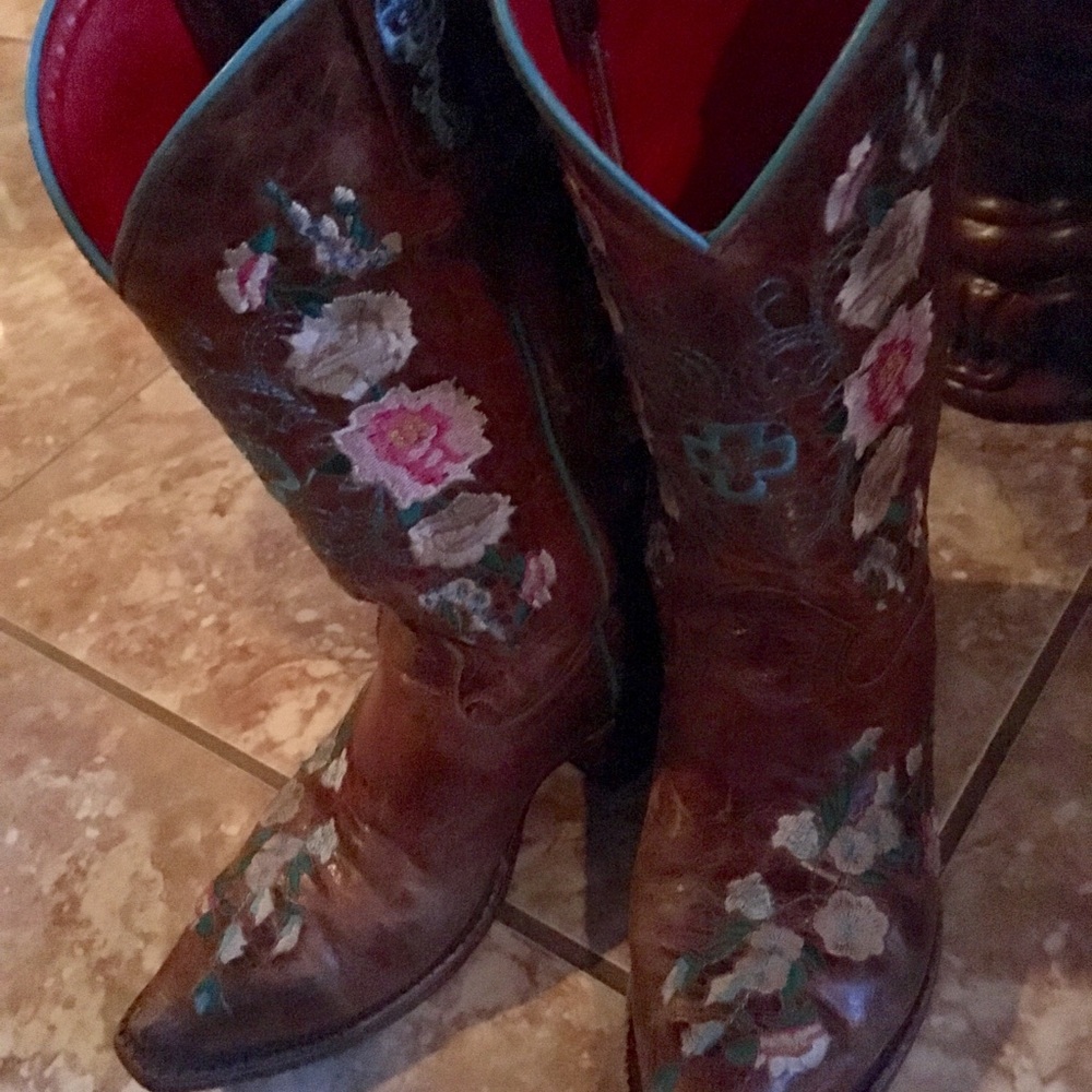 Beautiful Macie Bean Honey Bunch Boot MK8012